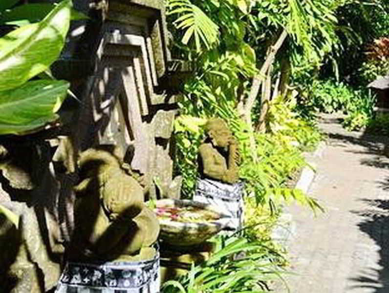 Flamboyan Hotel Kuta Lombok Kültér fotó