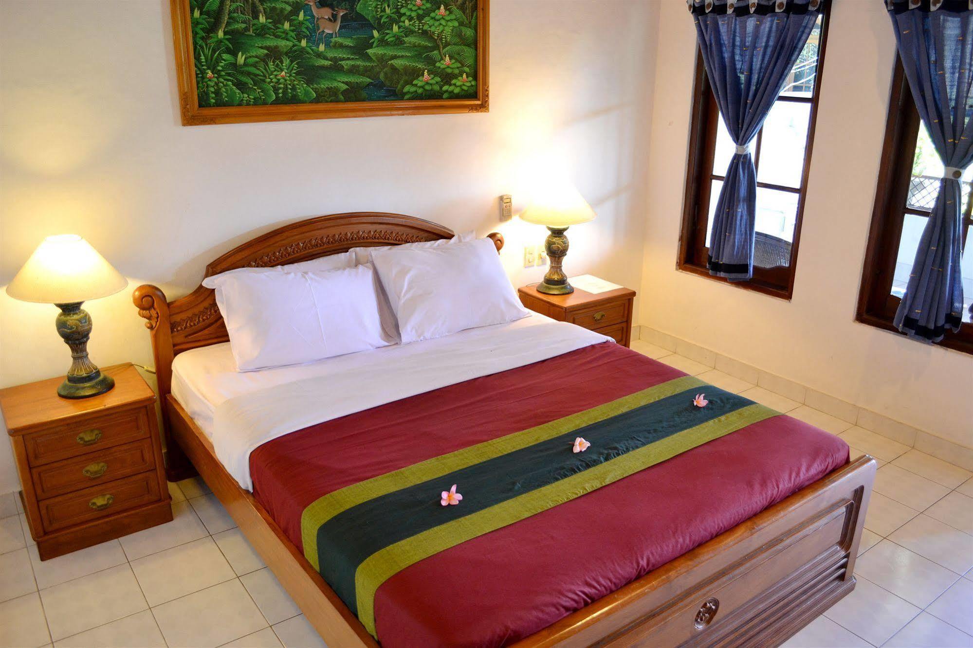 Flamboyan Hotel Kuta Lombok Kültér fotó