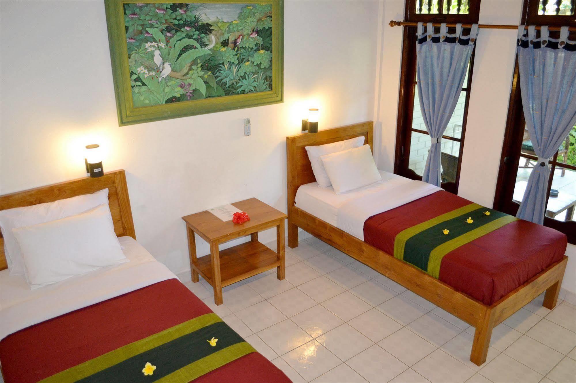 Flamboyan Hotel Kuta Lombok Kültér fotó